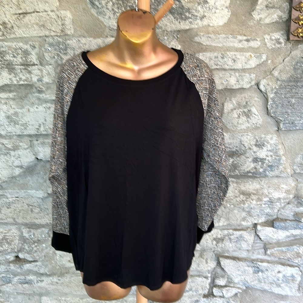 Mixed media top